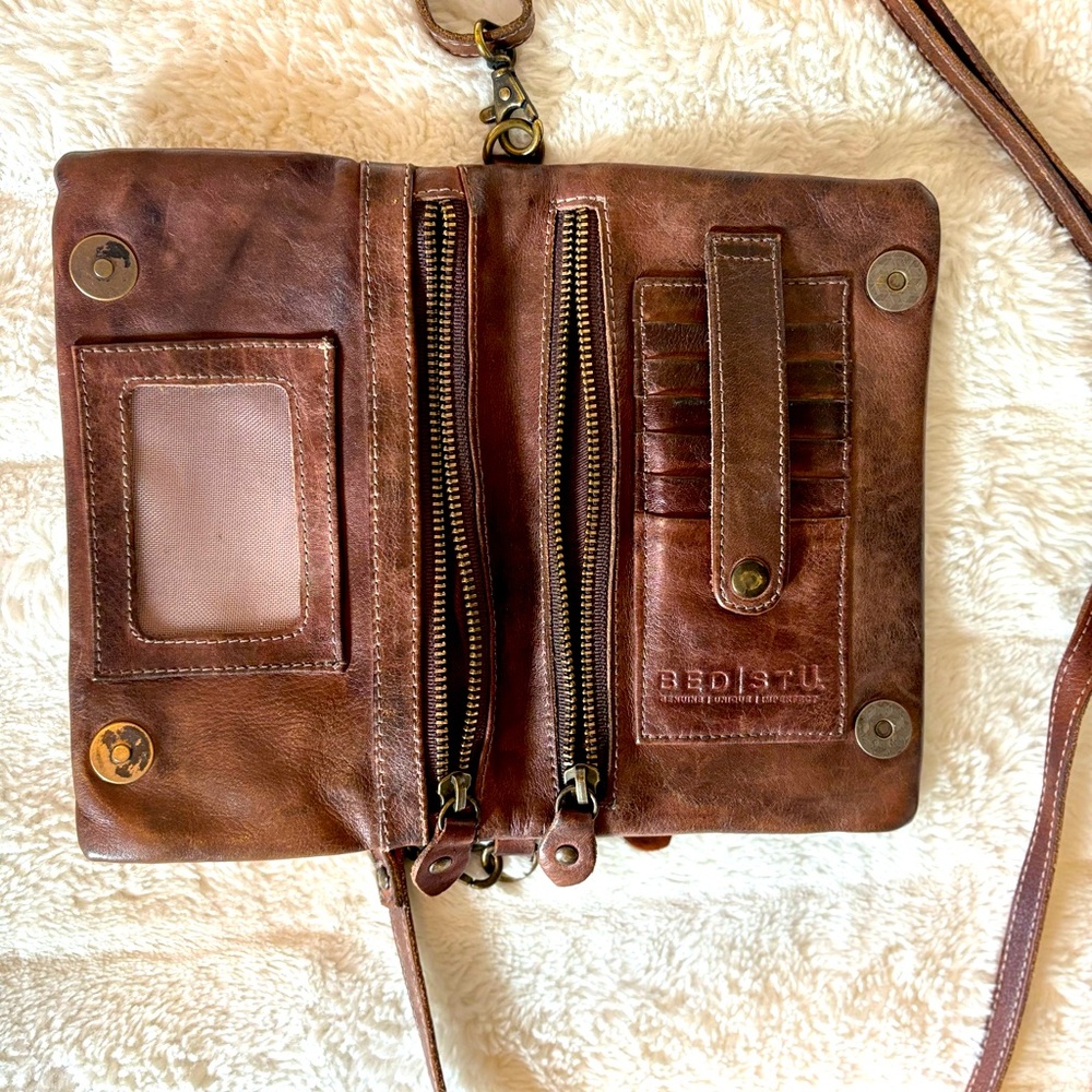 Bed Stu Cadence leather crossbody purse